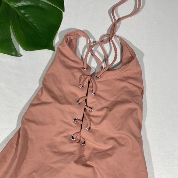 NWT TAVIK [ Medium ] Monahan Lace Up One Piece Swimsuit in Rose Dawn‎ - Picture 7 of 12